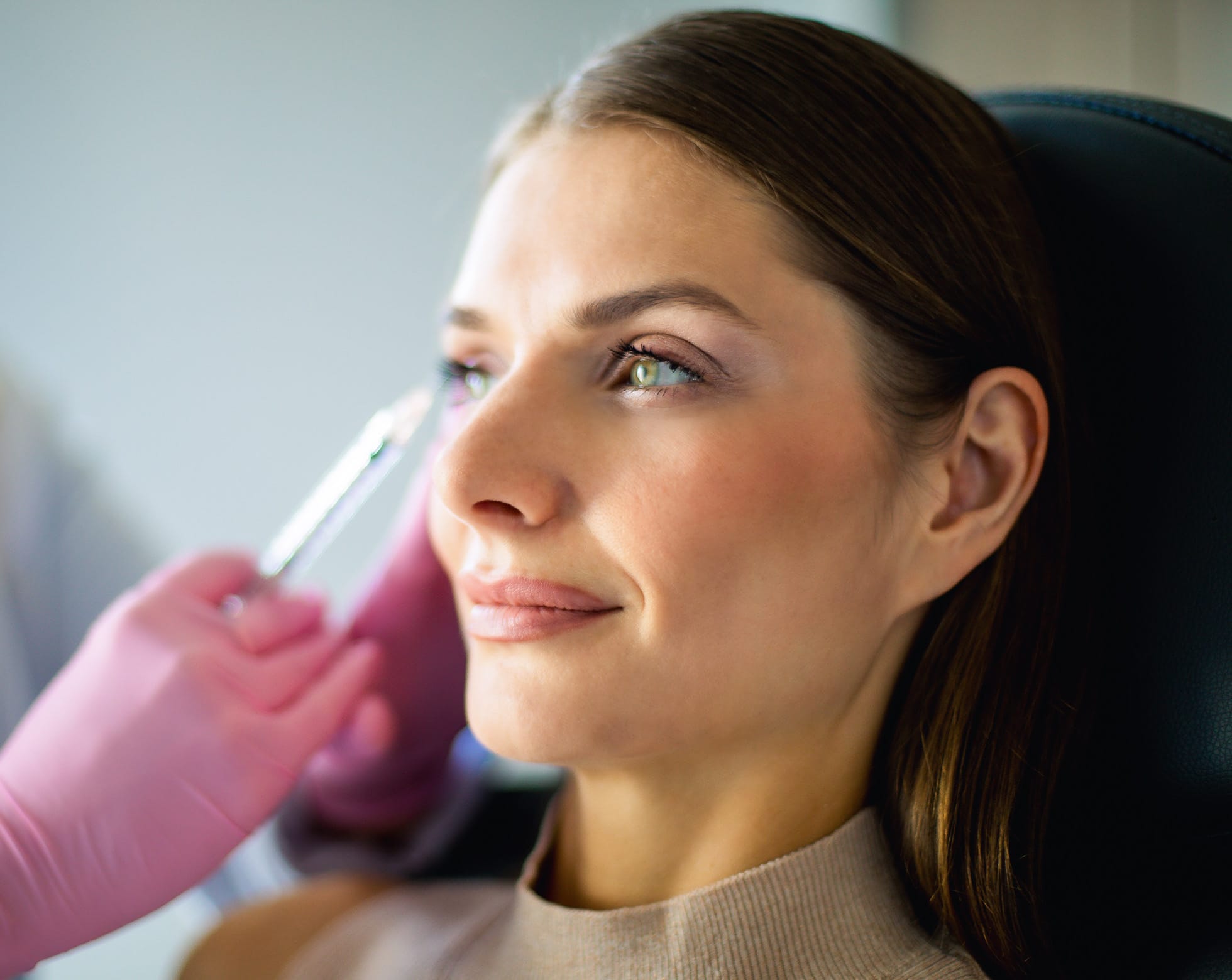 Woman during injectable treatment