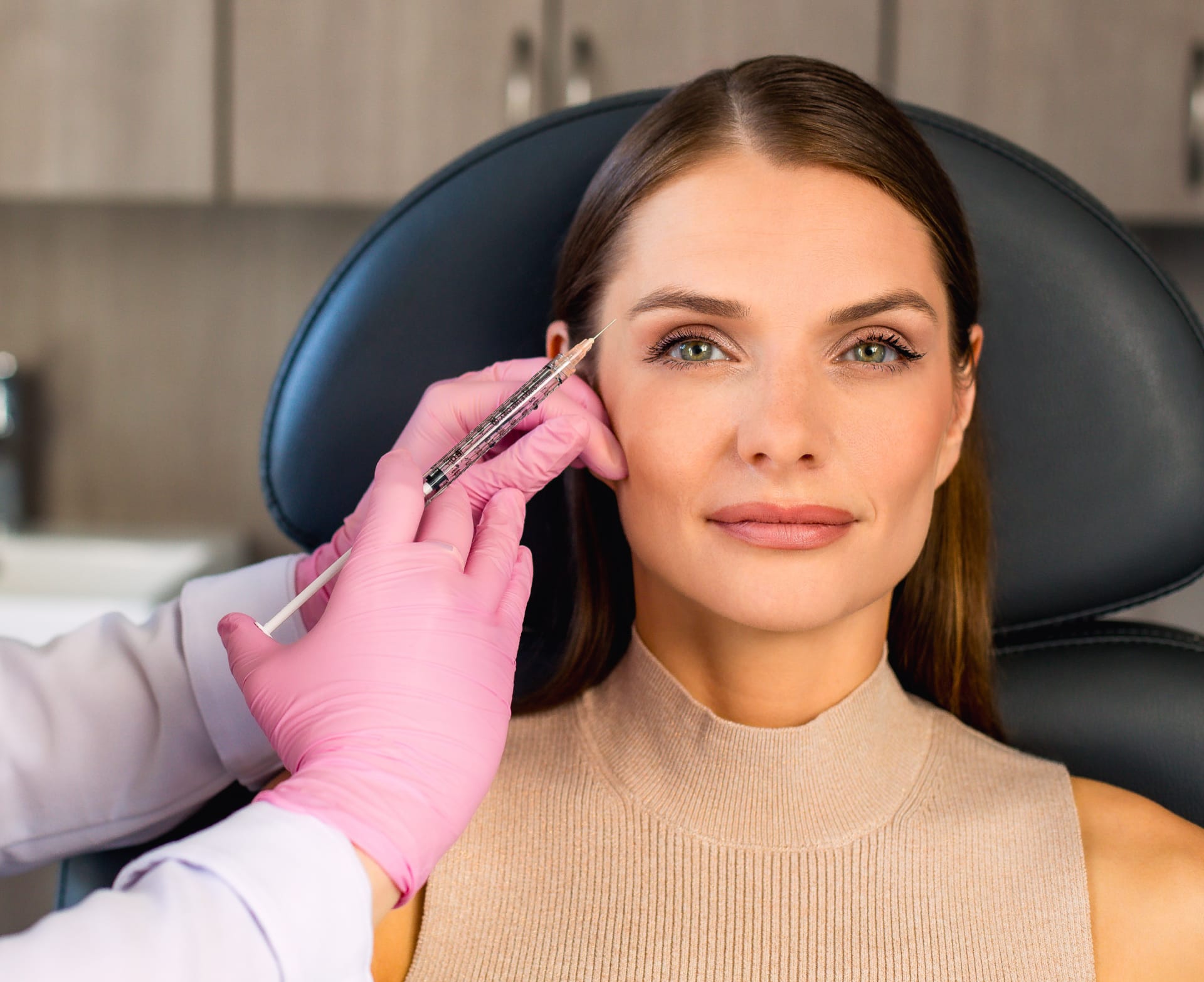 doctor and patient during injectable treatment